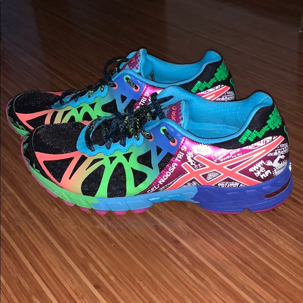 ASICS Gel Noosa Tri 9 Shoes!